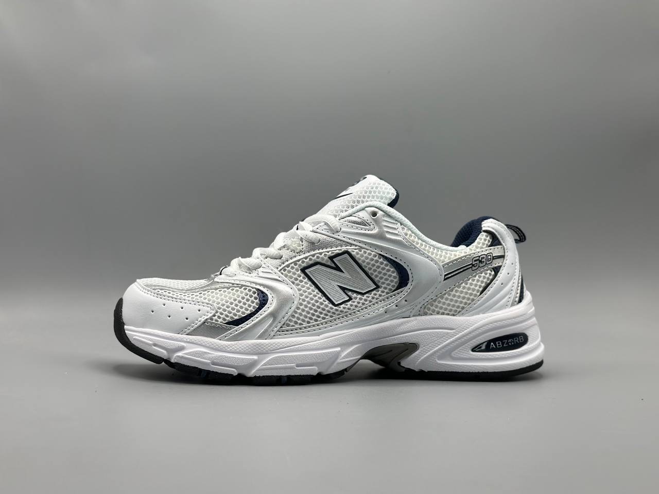 کتونی مردانه نیوبالانس وکیوم NEW BALANCE 530 سفید