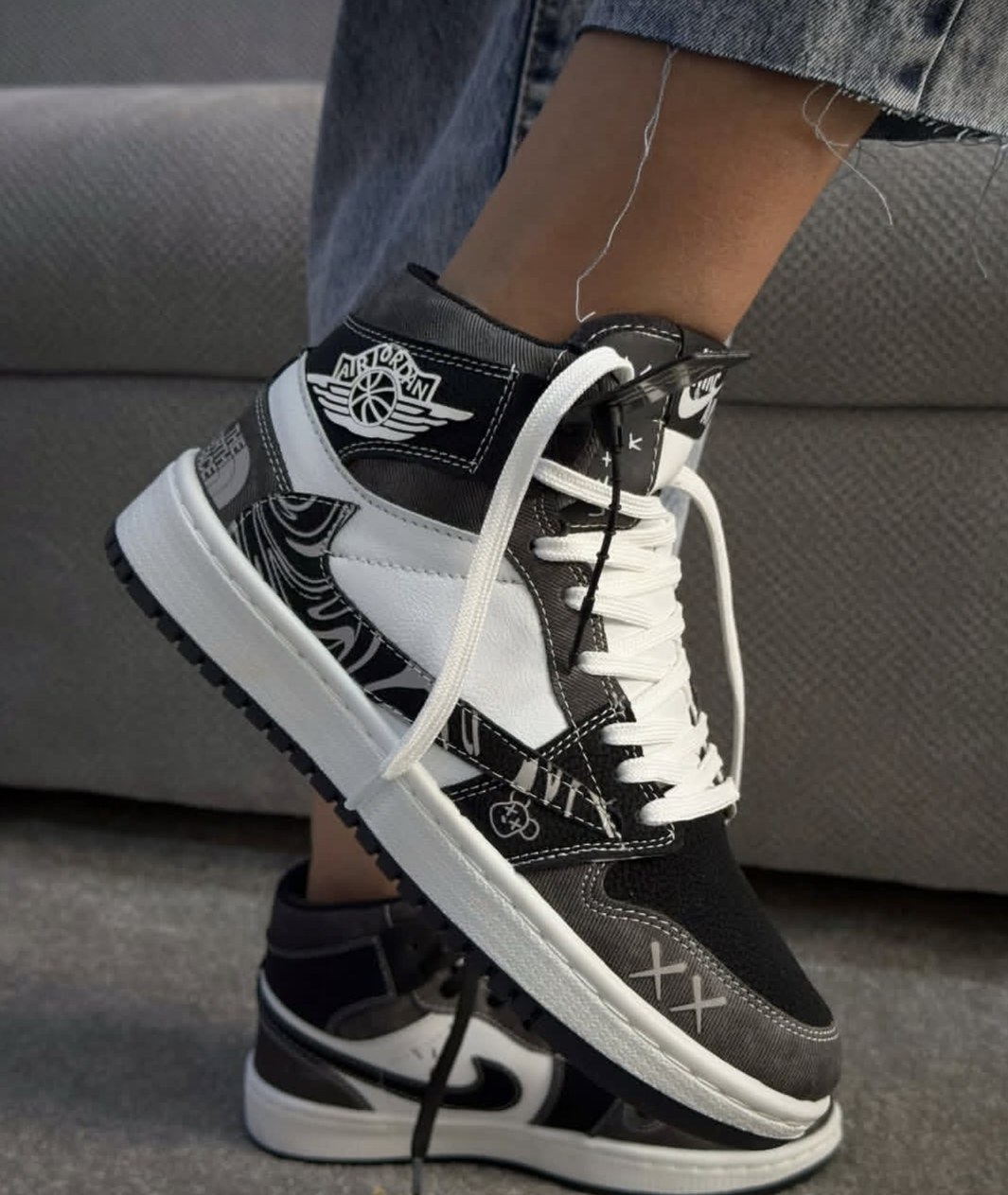 کتونی نایک جردن 1 ترویس نورث فیس ساقدار | Nike Air Jordan 1 Travis North Face